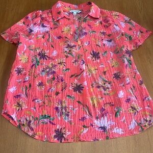Colorful Floral Short Sleeve Lightweight Blouse, V-Neck Collar, Pullover, Size L